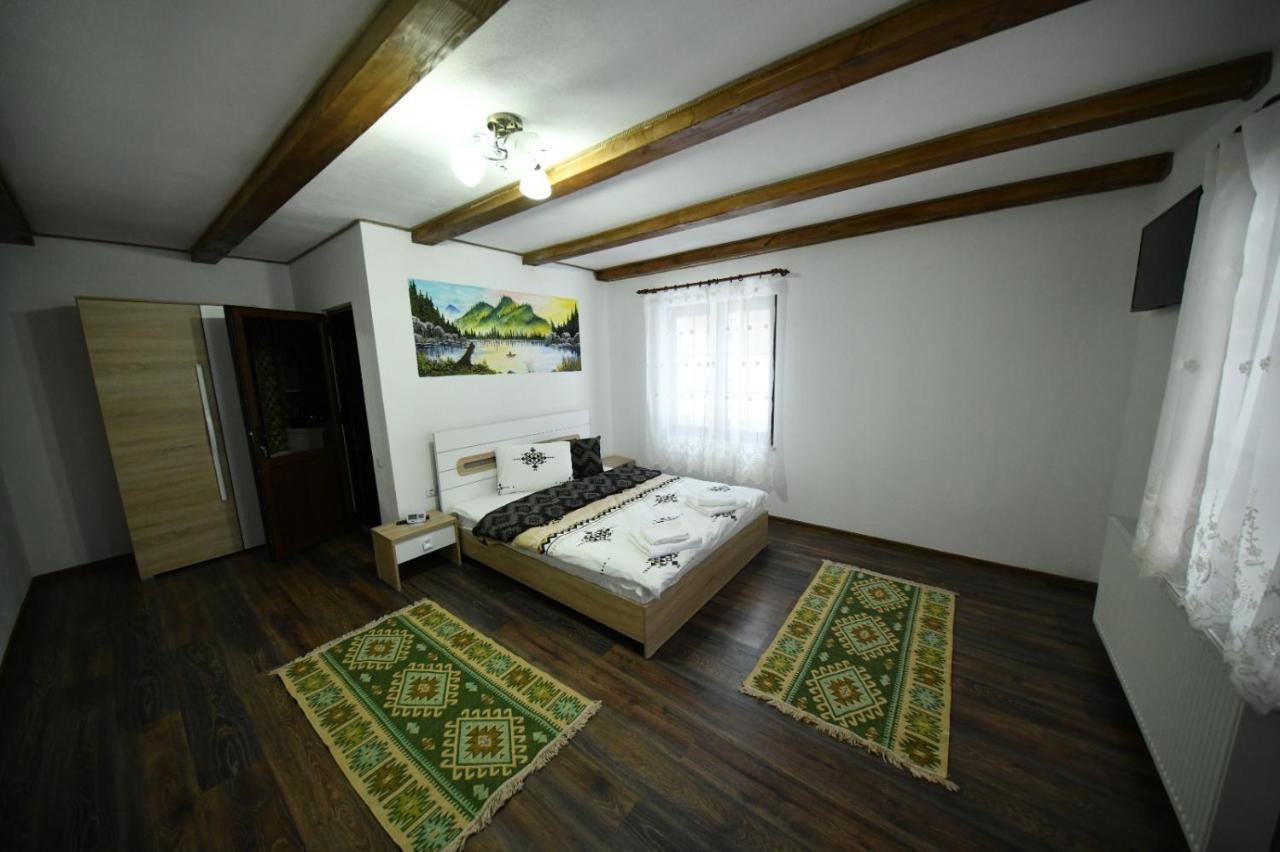 Conacul Cosaului Hotel Fejérfalva Kültér fotó