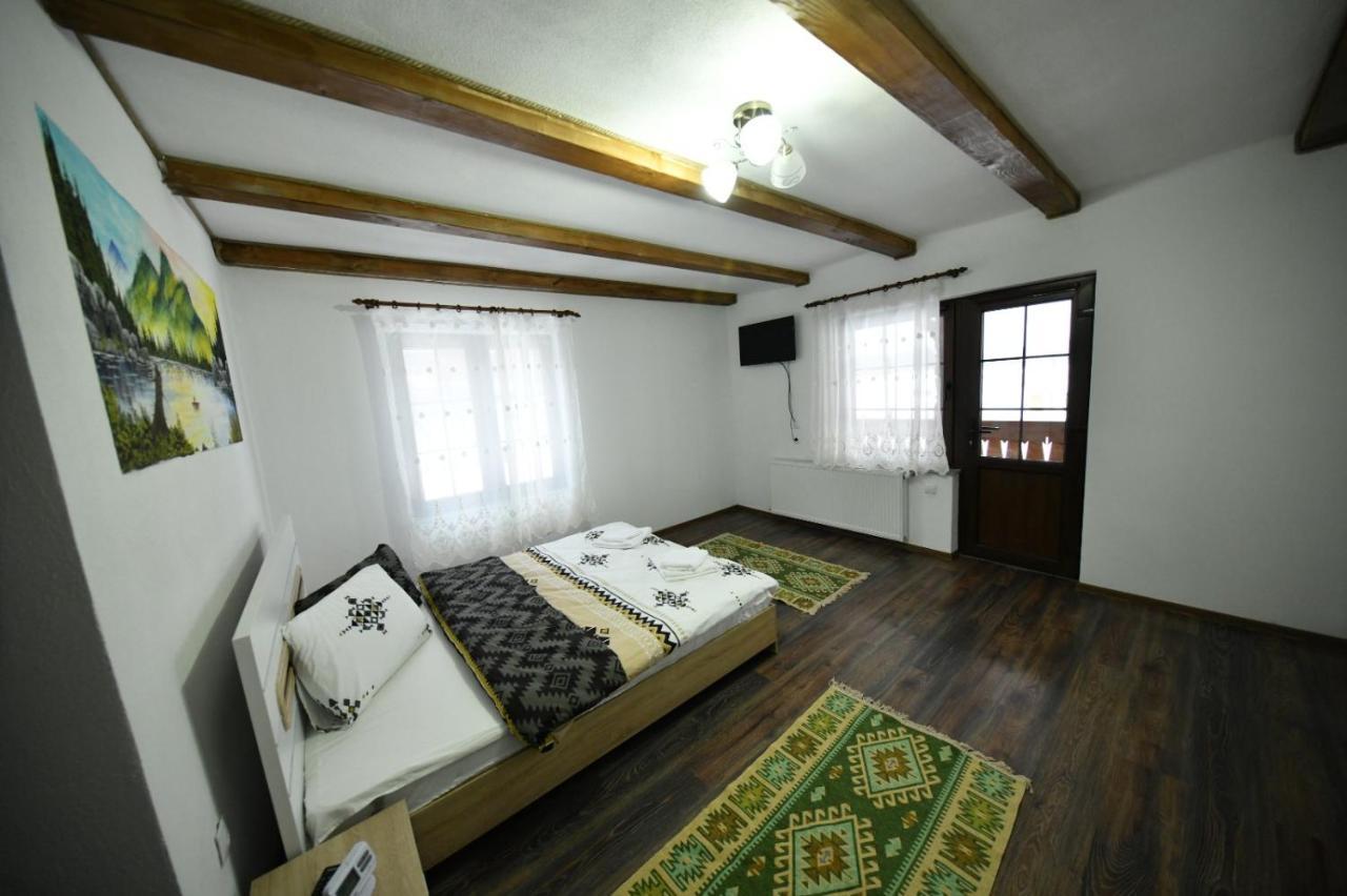 Conacul Cosaului Hotel Fejérfalva Kültér fotó