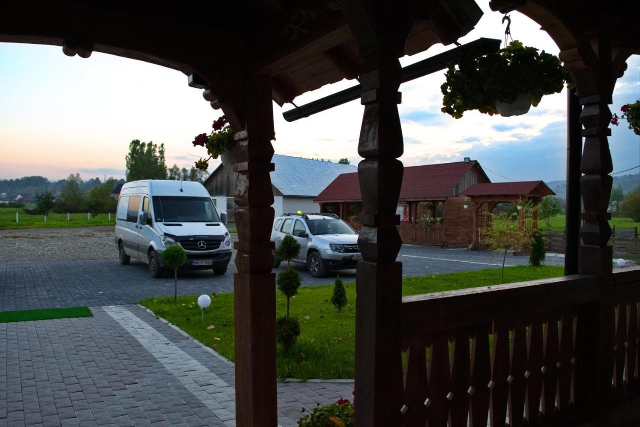 Conacul Cosaului Hotel Fejérfalva Kültér fotó