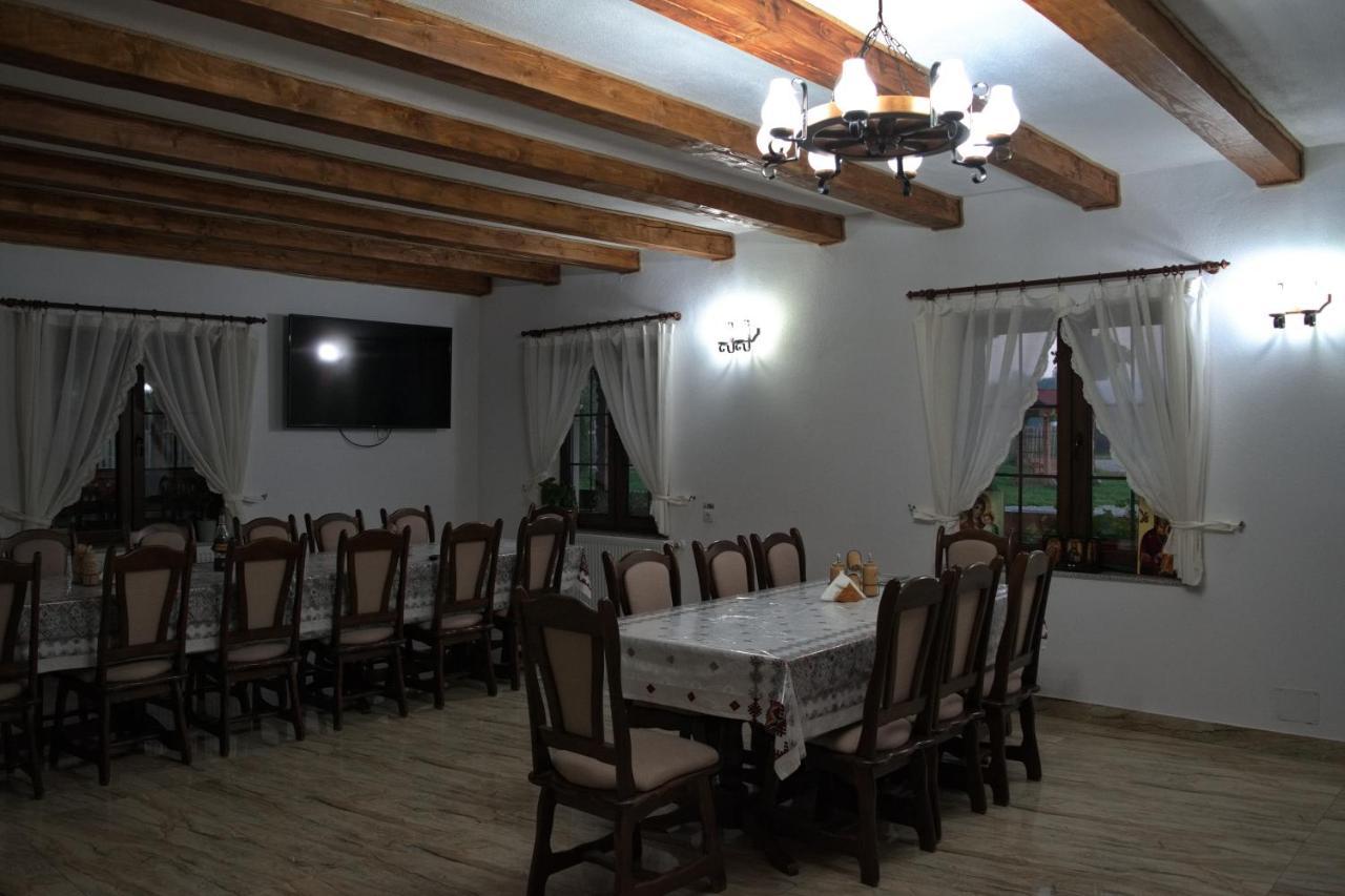 Conacul Cosaului Hotel Fejérfalva Kültér fotó