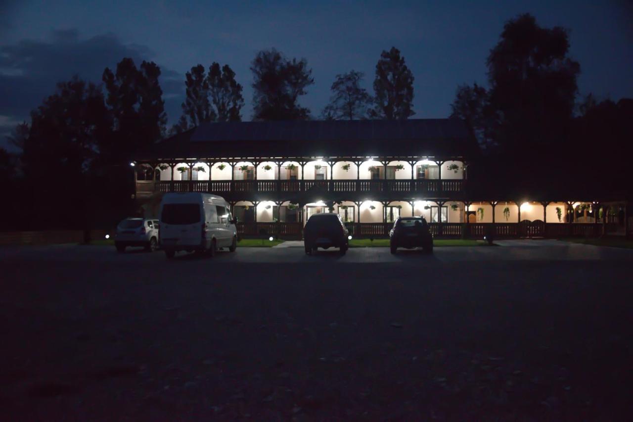 Conacul Cosaului Hotel Fejérfalva Kültér fotó