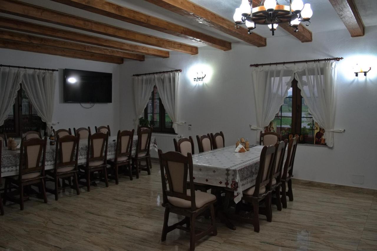 Conacul Cosaului Hotel Fejérfalva Kültér fotó