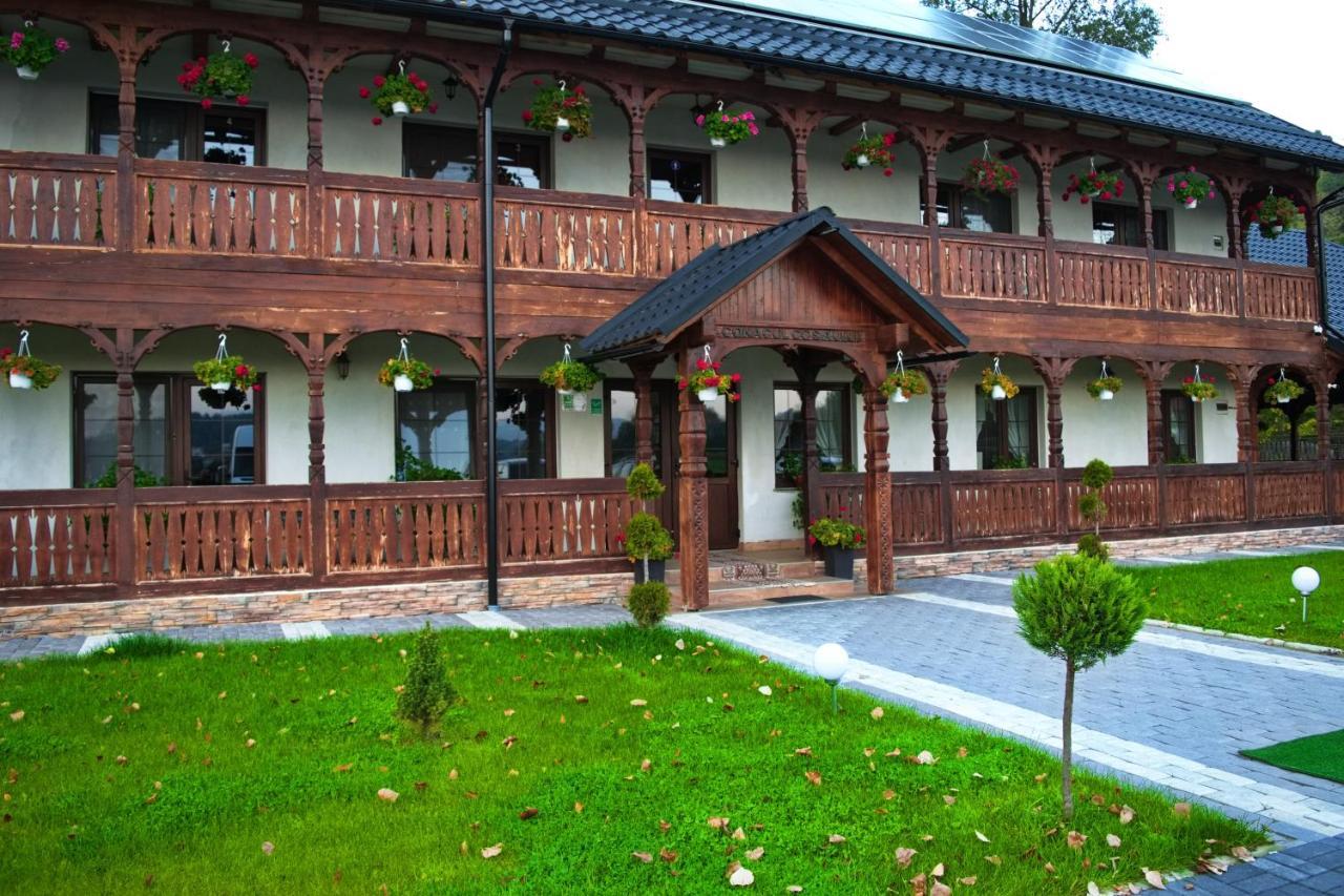 Conacul Cosaului Hotel Fejérfalva Kültér fotó