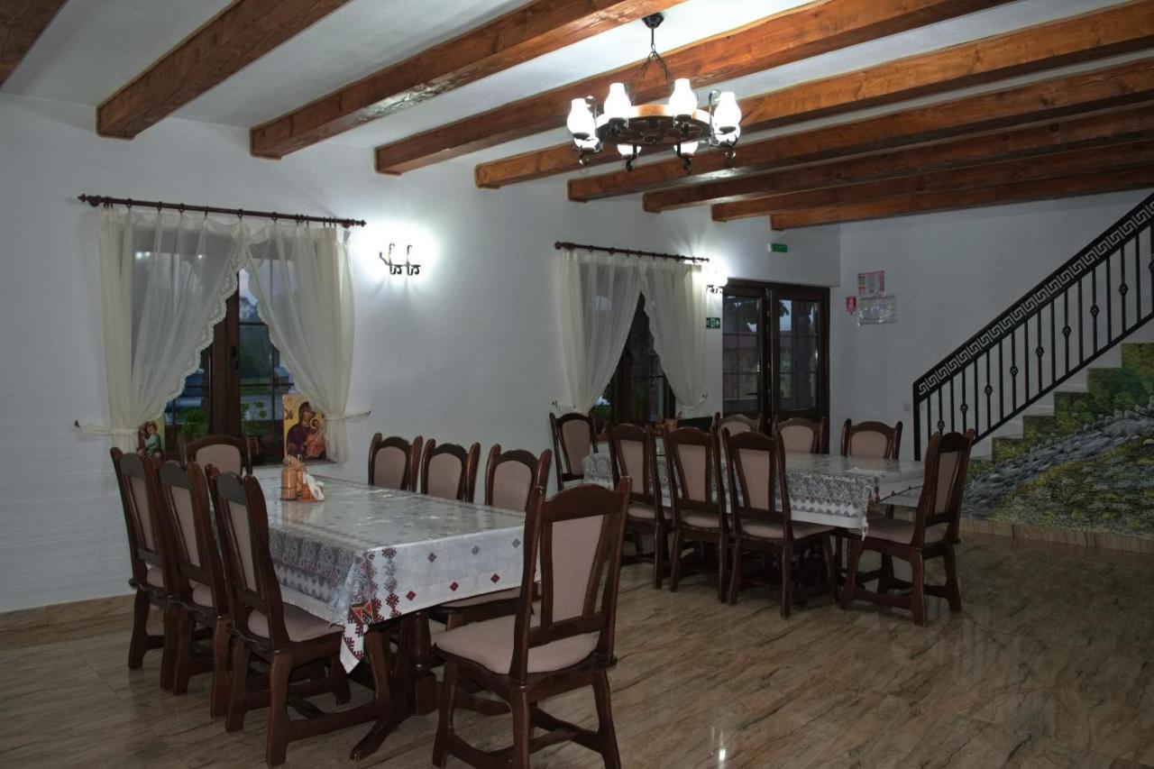 Conacul Cosaului Hotel Fejérfalva Kültér fotó